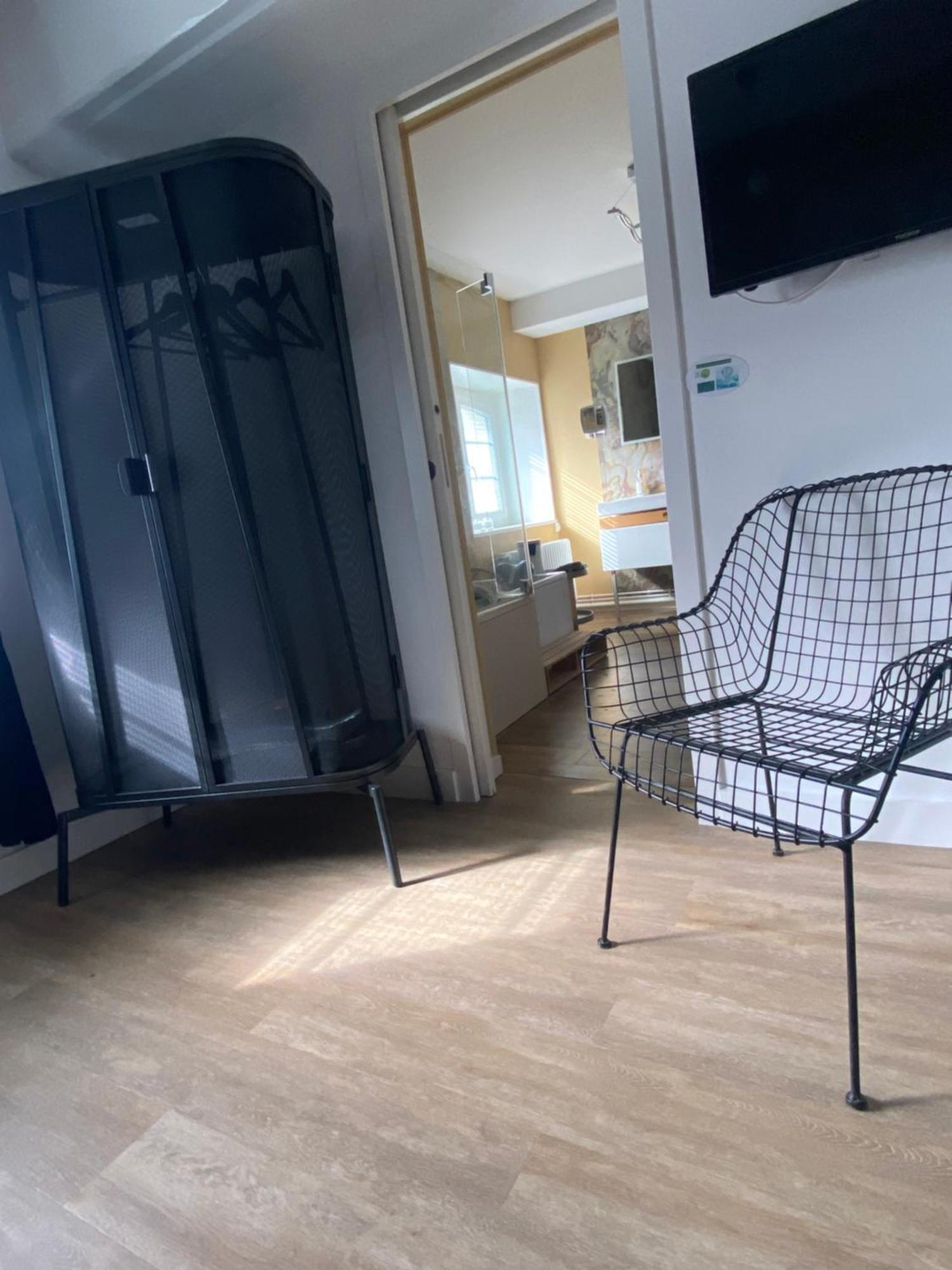 Suite En Terrasse A Cognac Exterior photo